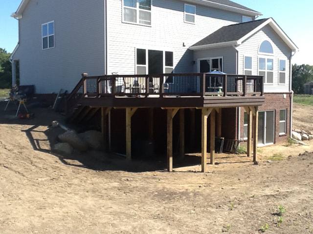 Composite Decks by Supreme Deck, Michigan deck contractor - photo 1
