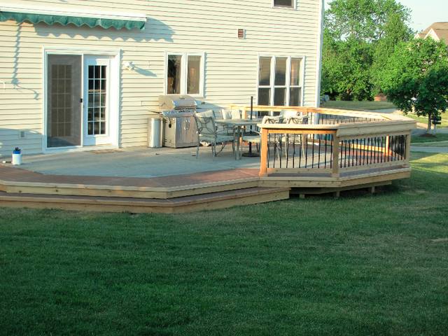 Composite Decks by Supreme Deck, Michigan deck contractor - photo 17