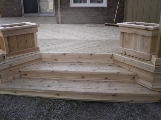 Flower Boxes by Supreme Deck, Michigan deck contractor - photo 2