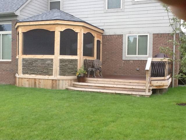 Screen Rooms by Supreme Deck, Michigan deck contractor - photo 1